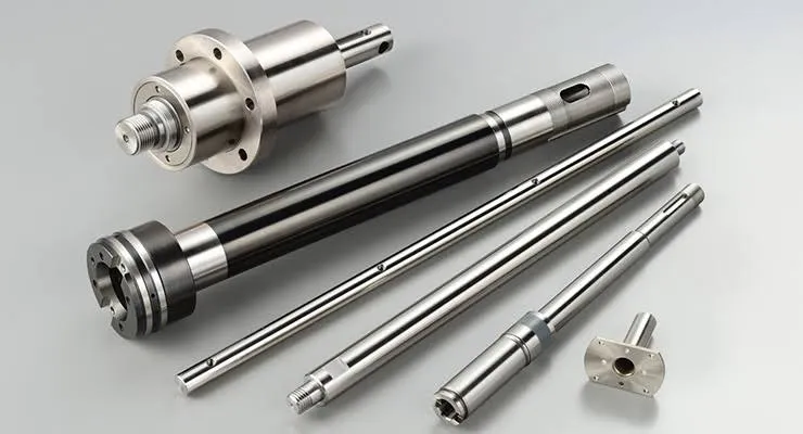Threaded shafts turned and thread-rolled to specification